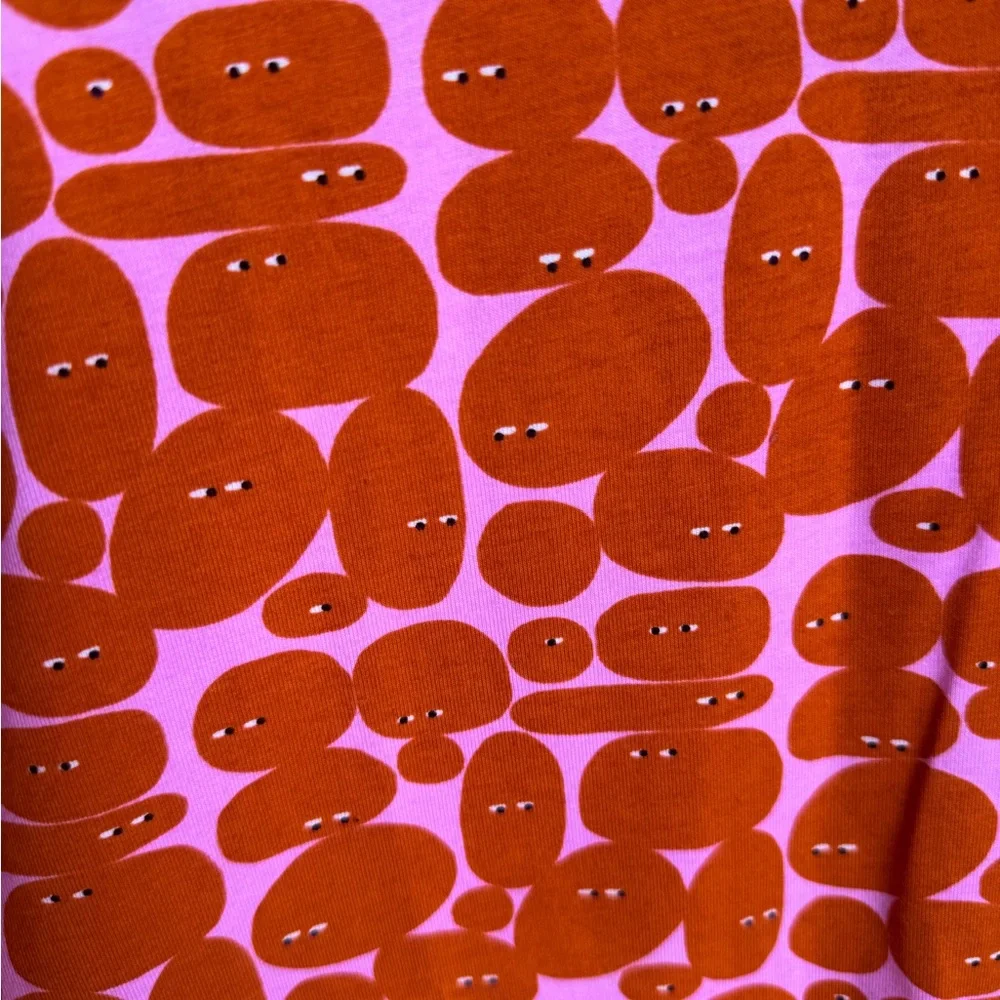 Nooworks Bold Orange Faces on Pink Tee - Picture 2 of 3
